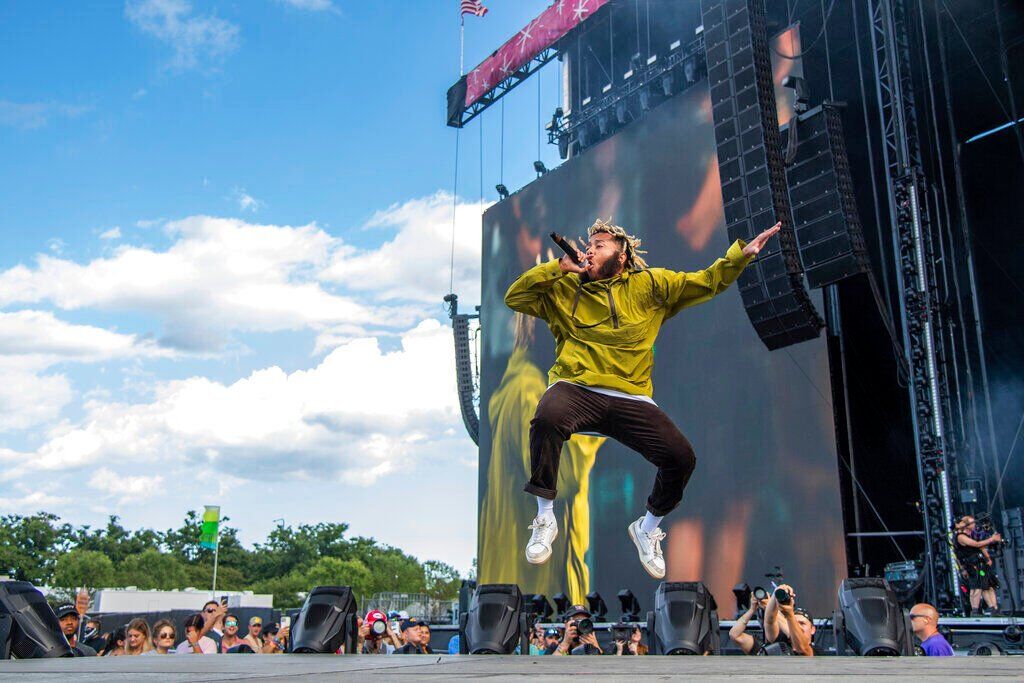 2022 Lollapalooza Music Festival - Day Two